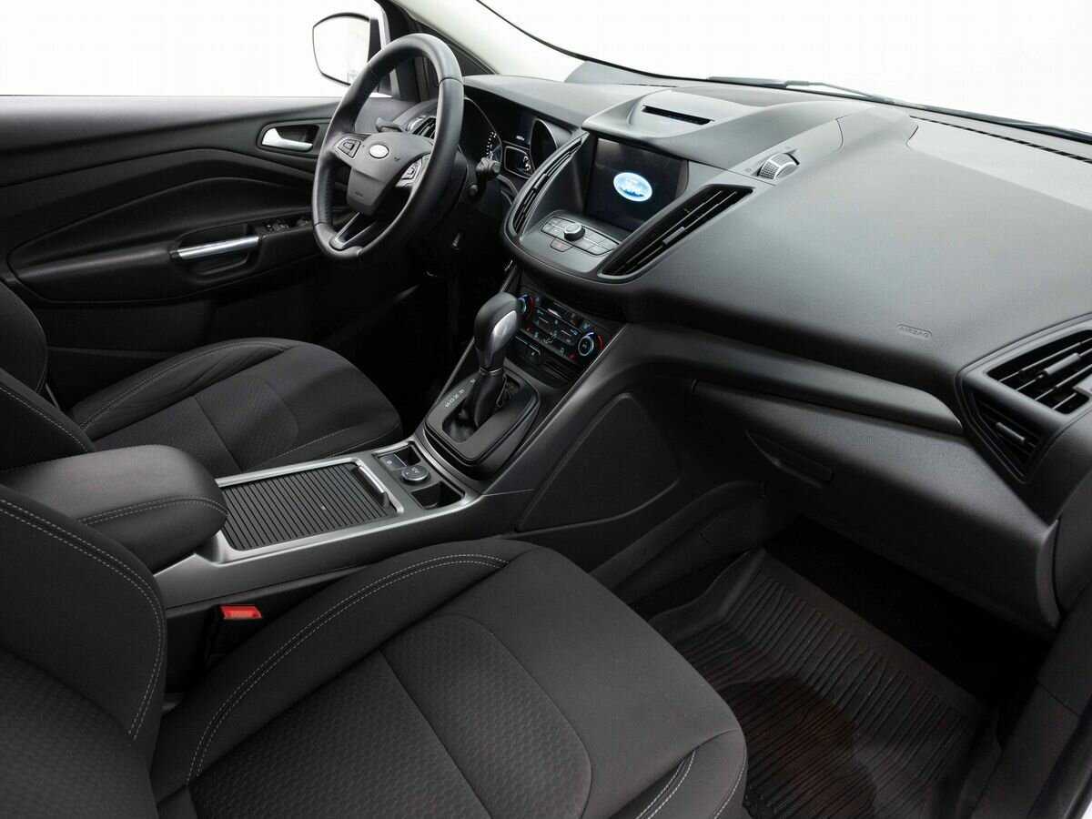 Ford Kuga б/у, 2017, Автоматическая. Фото: #12