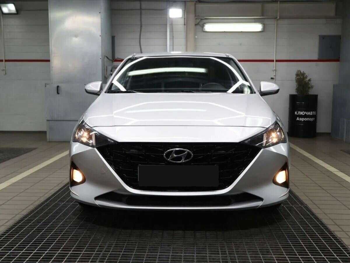 Hyundai Solaris б/у, 2021, Автоматическая. Фото: #2