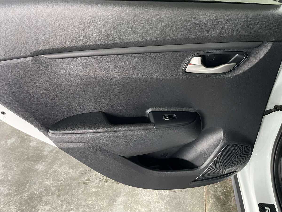 Kia Rio б/у, 2018, Механическая. Фото: #20