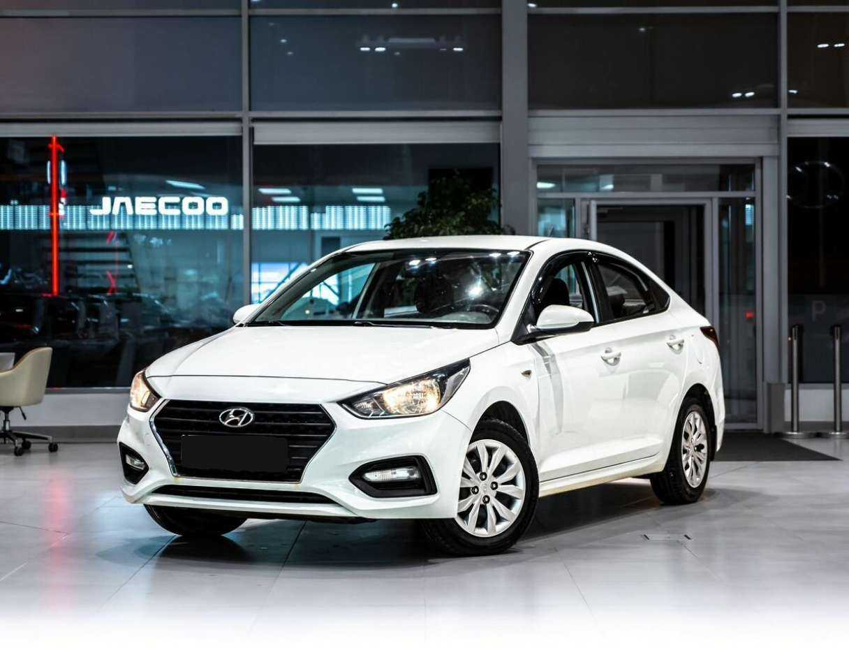 Hyundai Solaris б/у, 2019, Механическая. Посмотреть фото