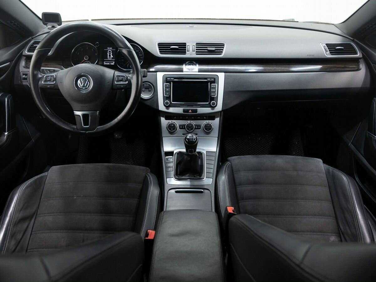 Volkswagen Passat CC б/у, 2014, Механическая. Фото: #12