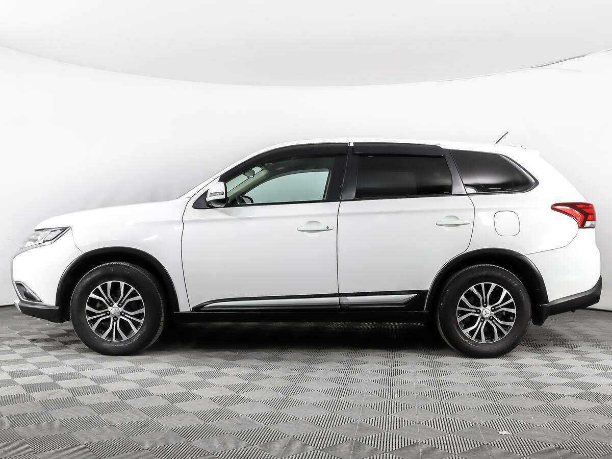 Mitsubishi Outlander б/у, 2016, Вариатор. Фото: #7
