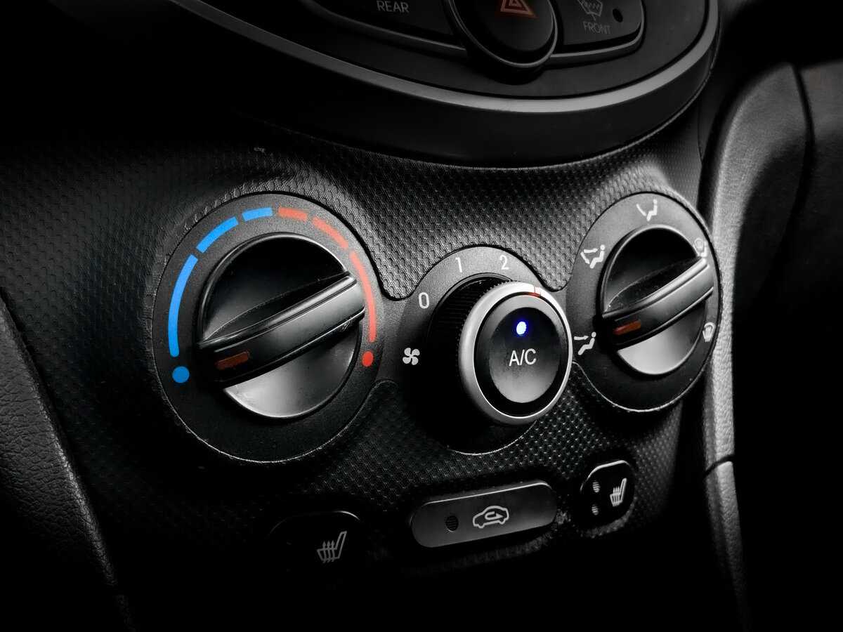 Hyundai Solaris б/у, 2012, Автоматическая. Фото: #20