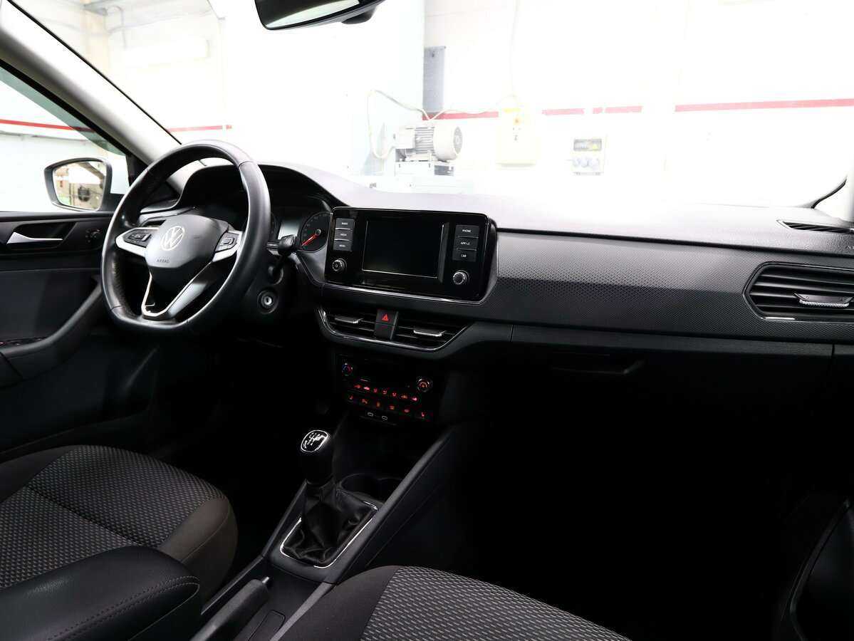 Volkswagen Polo б/у, 2020, Механическая. Фото: #15