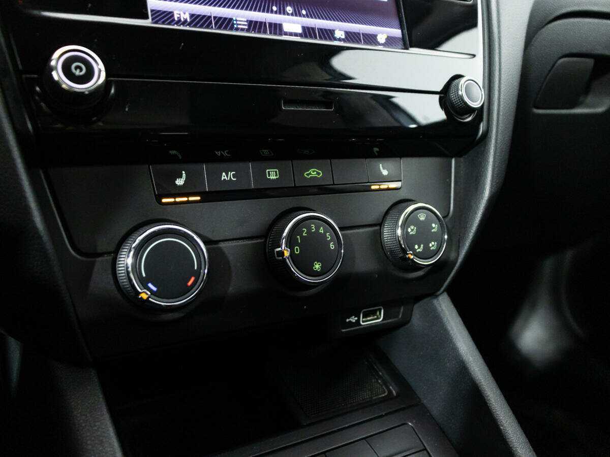 Skoda Octavia б/у, 2018, Автоматическая. Фото: #15