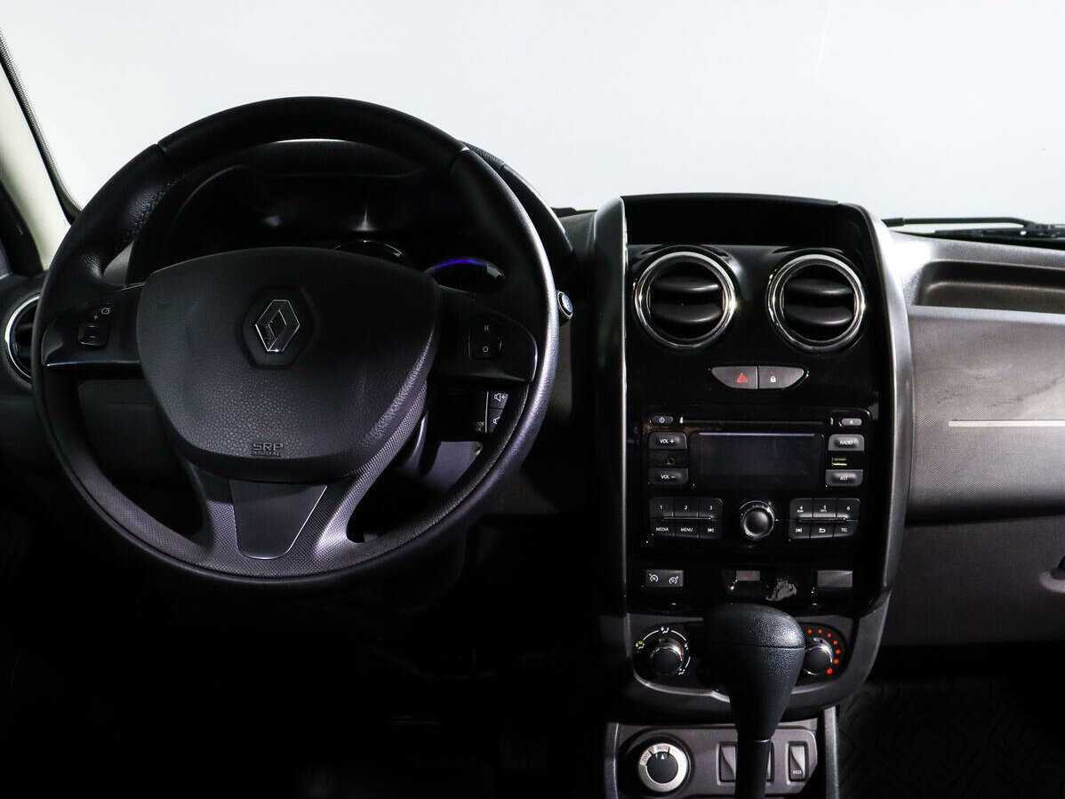 Renault Duster б/у, 2016, Автоматическая. Фото: #9