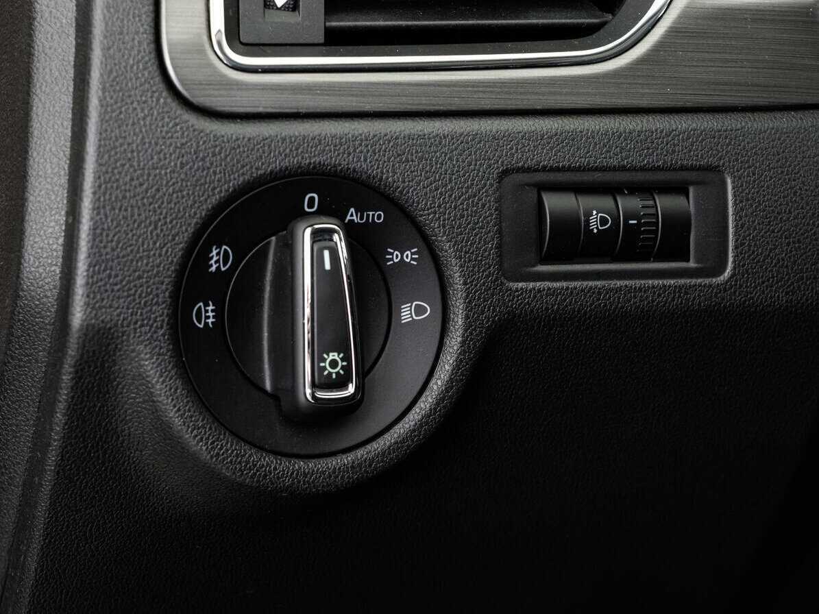 Skoda Rapid б/у, 2019, Роботизированная. Фото: #10