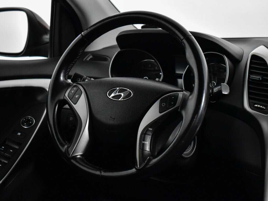 Hyundai i30 б/у, 2013, Автоматическая. Фото: #15