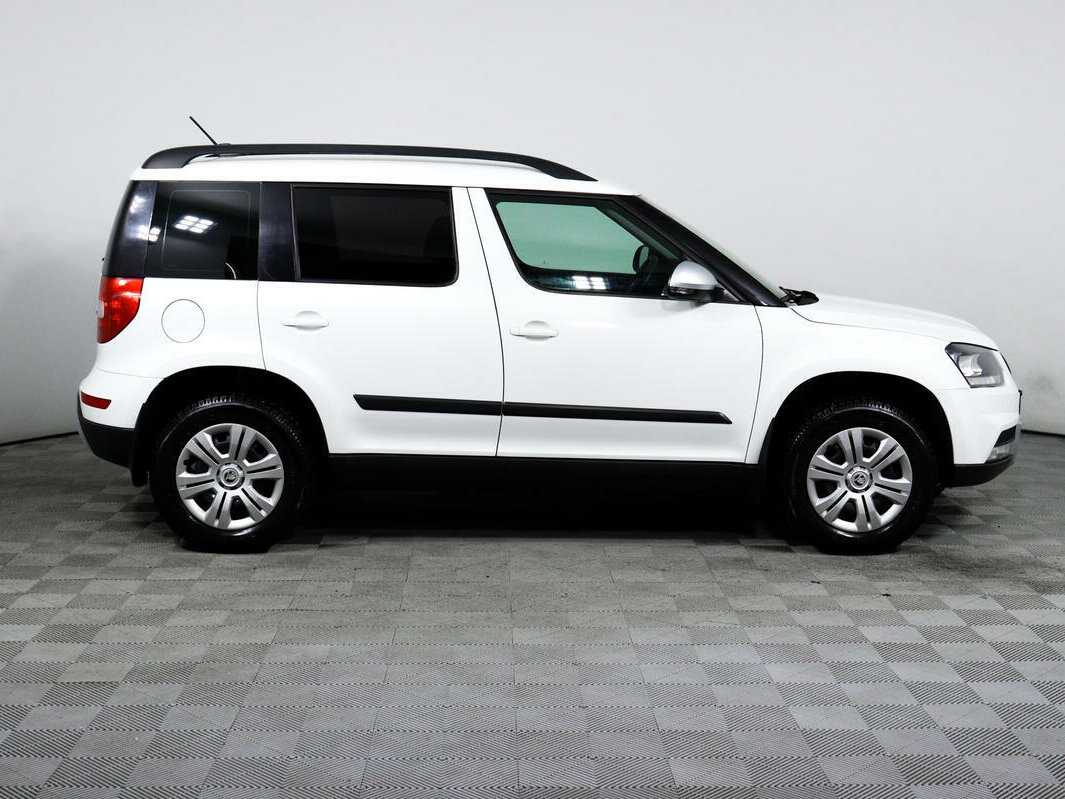 Skoda Yeti б/у, 2017, Автоматическая. Фото: #3