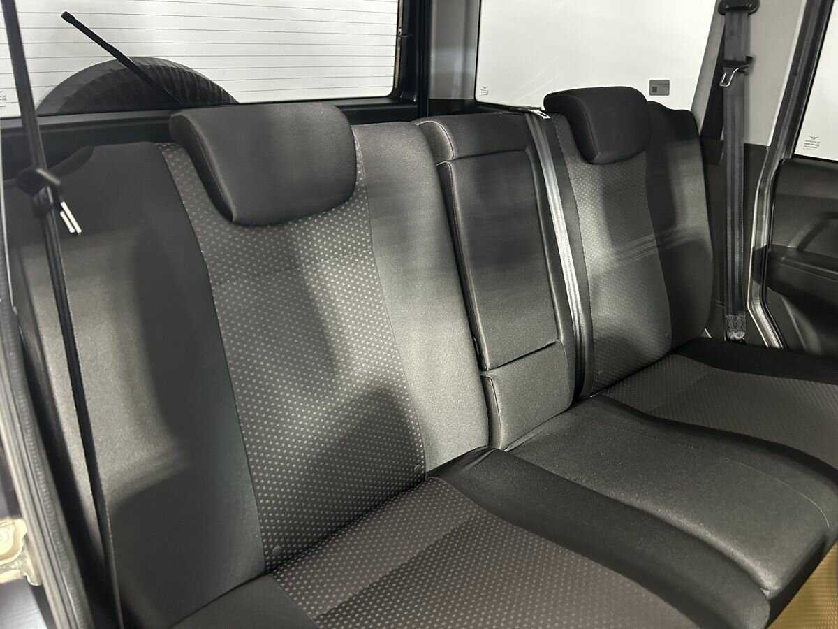 УАЗ Patriot б/у, 2016, Механическая. Фото: #14