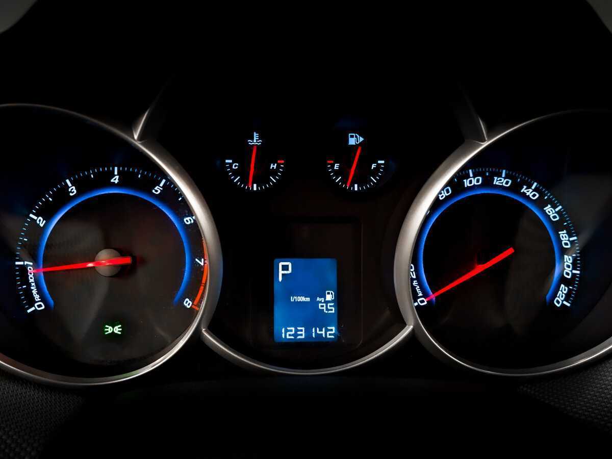 Chevrolet Cruze б/у, 2013, Автоматическая. Фото: #12