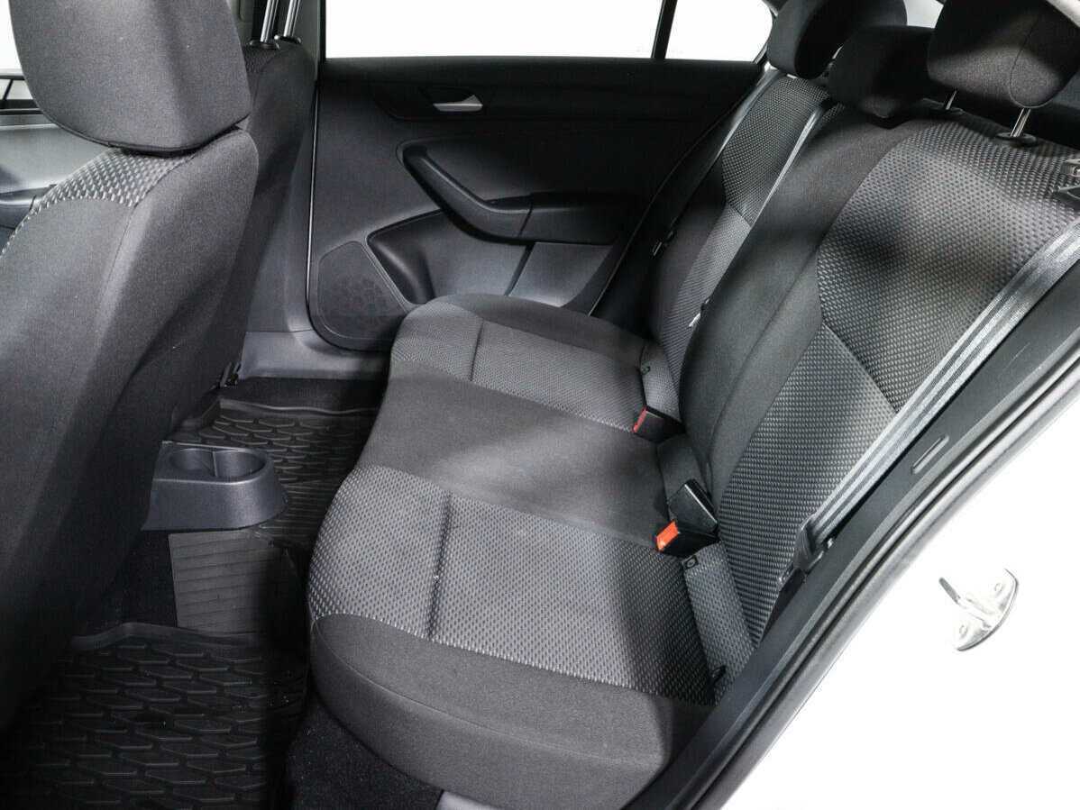 Volkswagen Polo б/у, 2020, Автоматическая. Фото: #9