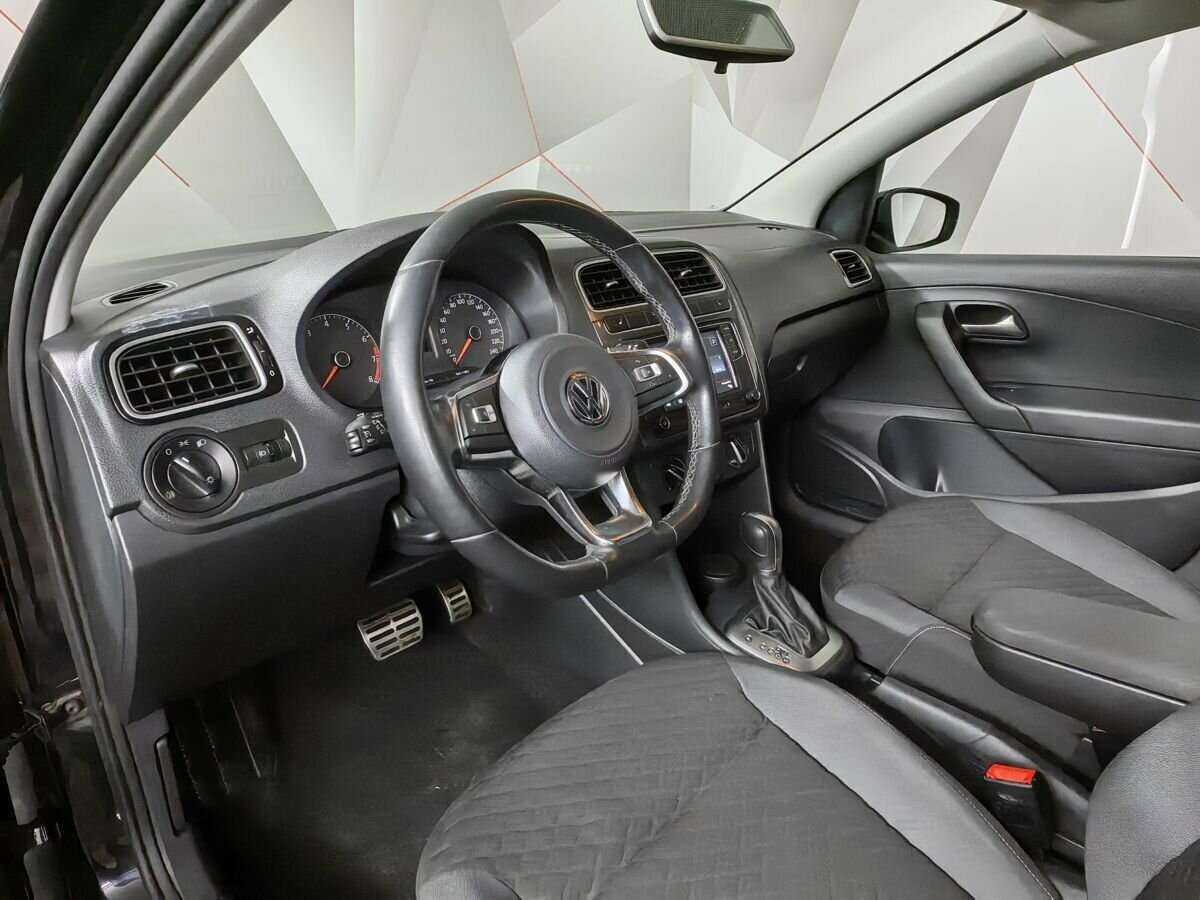 Volkswagen Polo б/у, 2018, Автоматическая. Фото: #13