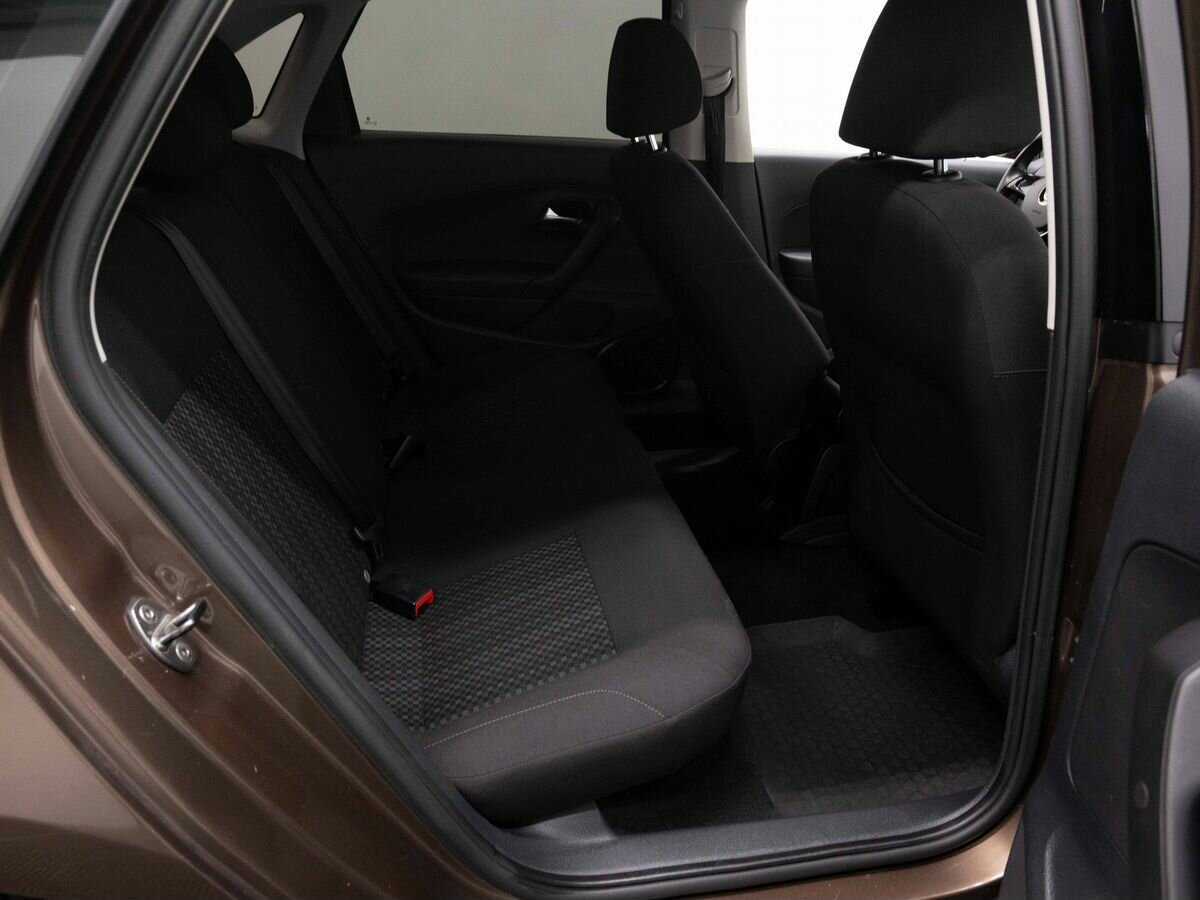 Volkswagen Polo б/у, 2016, Автоматическая. Фото: #10