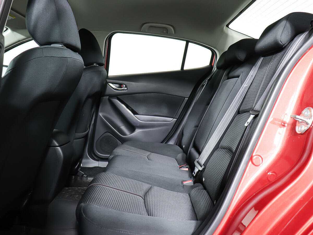 Mazda 3 б/у, 2018, Автоматическая. Фото: #11