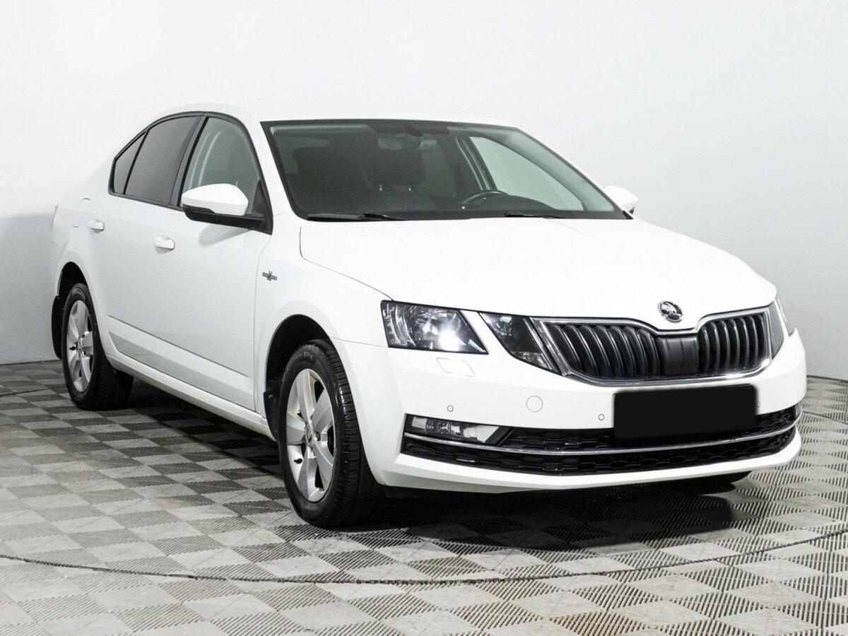 Skoda Octavia б/у, 2019, Автоматическая. Фото: #2