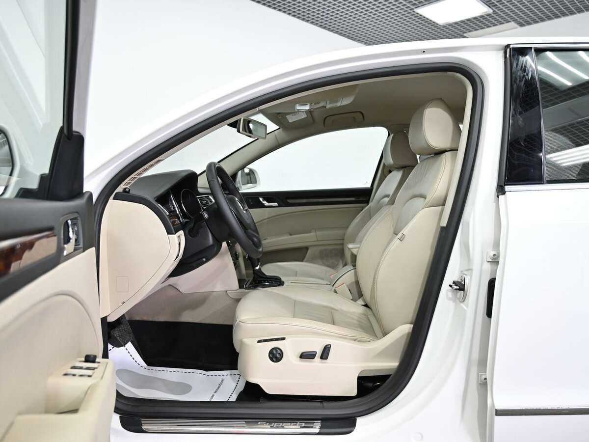 Skoda Superb б/у, 2013, Роботизированная. Фото: #7