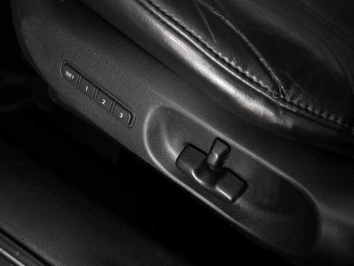 Mazda CX-7 б/у, 2012, Автоматическая. Фото: #6