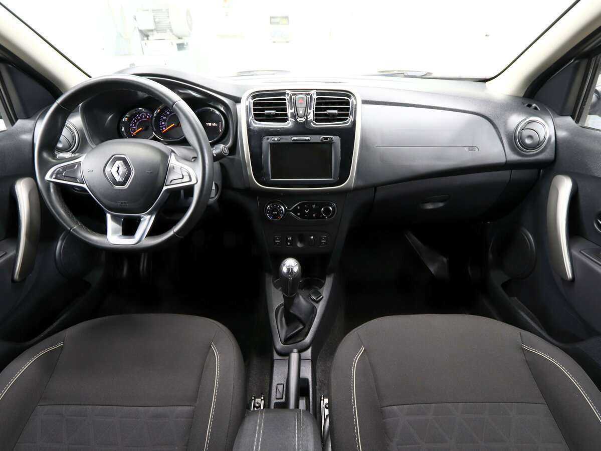 Renault Sandero б/у, 2020, Механическая. Фото: #10