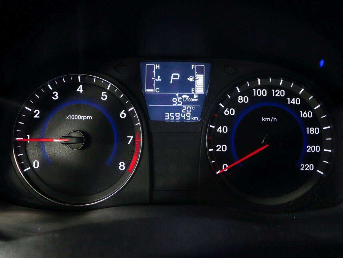 Hyundai Solaris б/у, 2016, Автоматическая. Фото: #8