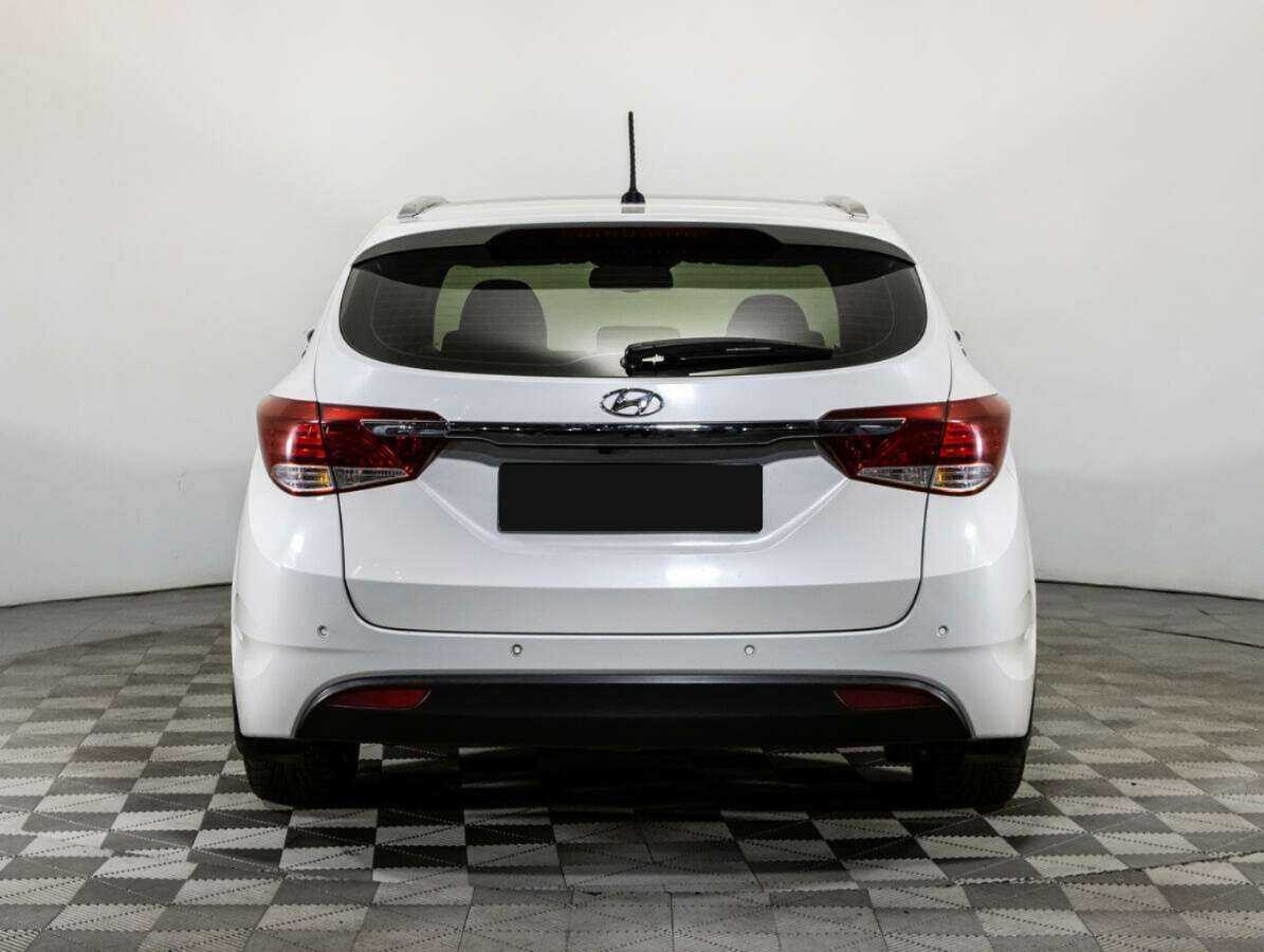 Hyundai i40 б/у, 2014, Автоматическая. Фото: #4
