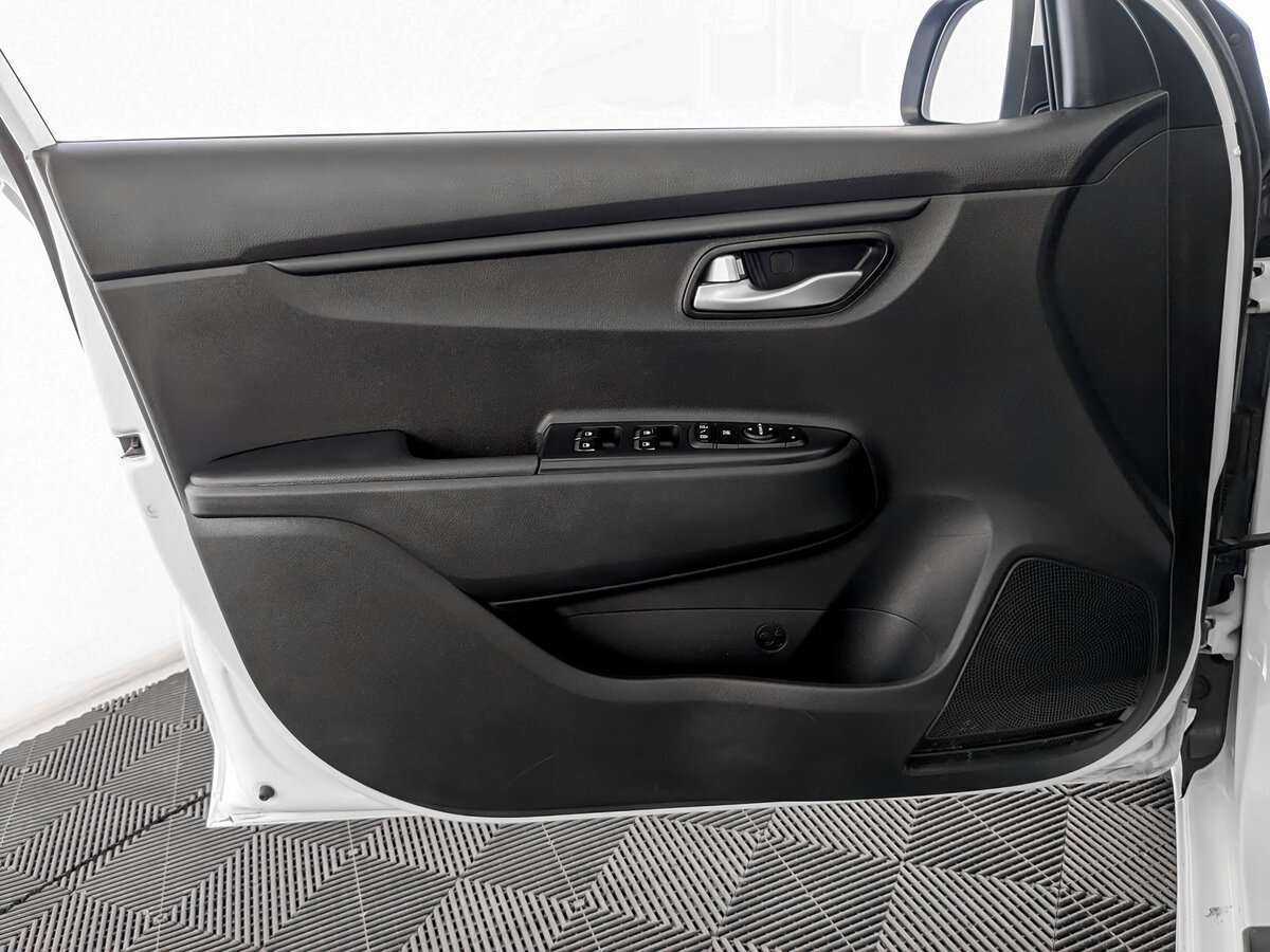 Kia Rio б/у, 2020, Автоматическая. Фото: #13