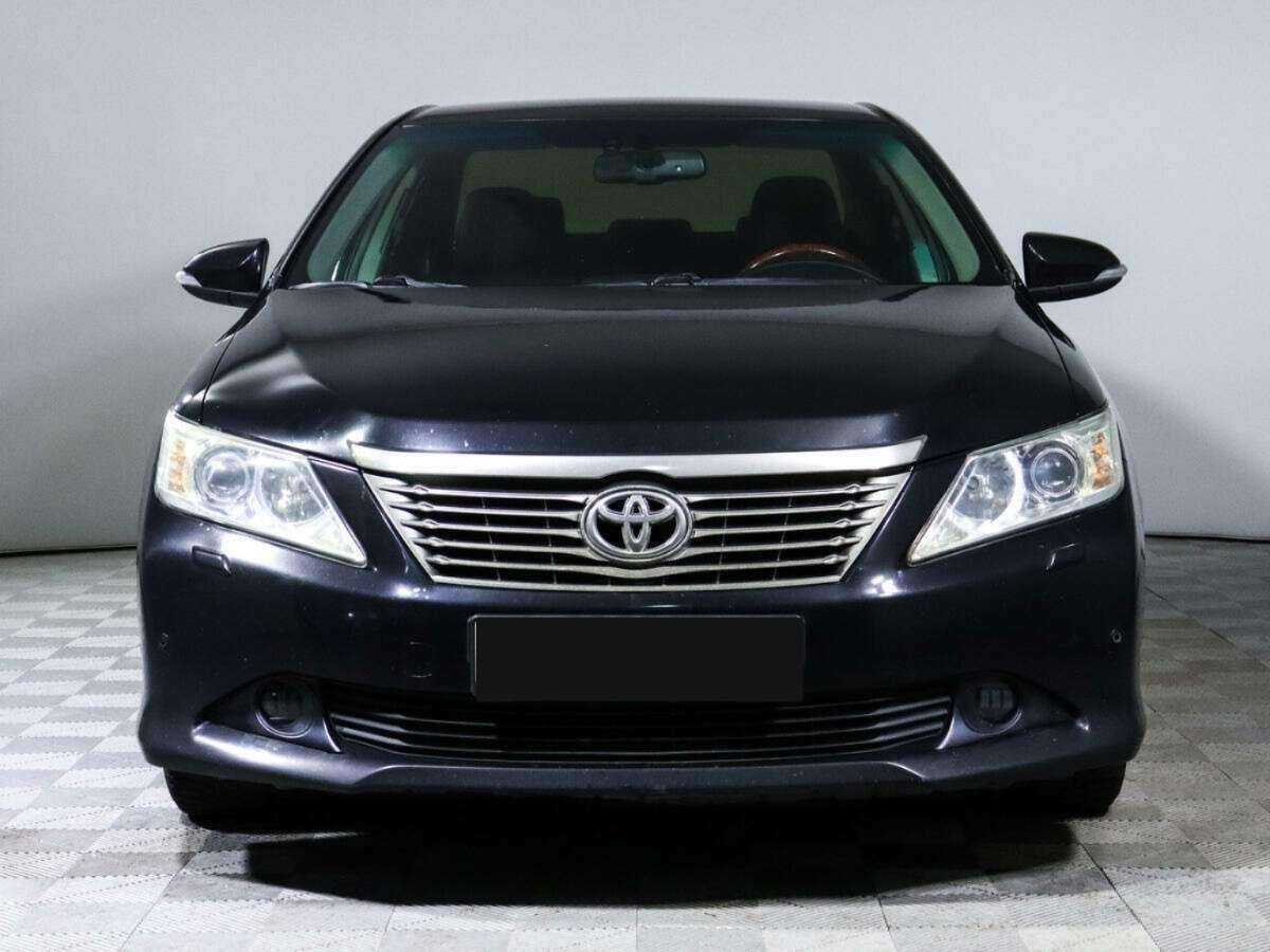 Toyota Camry б/у, 2012, Автоматическая. Фото: #1
