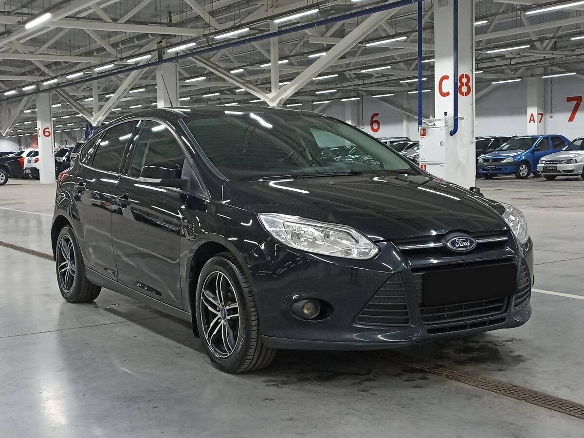 Ford Focus б/у, 2013, Механическая. Фото: #2