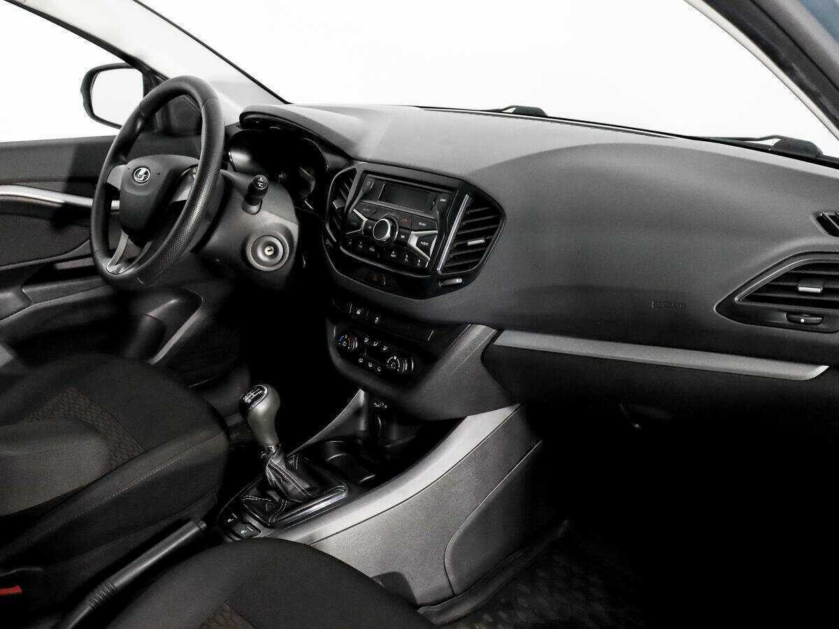 Lada (ВАЗ) Vesta б/у, 2016, Механическая. Фото: #10