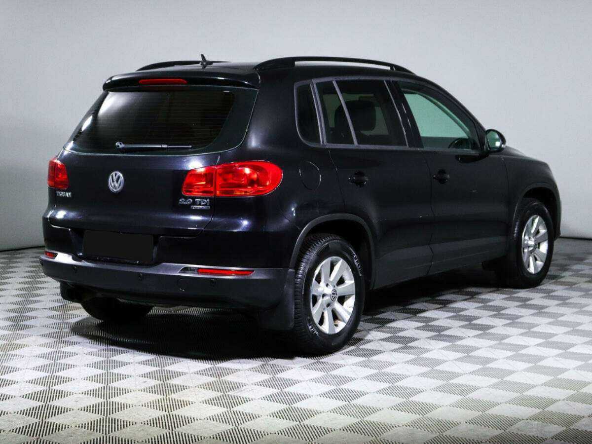 Volkswagen Tiguan б/у, 2012, Автоматическая. Фото: #4