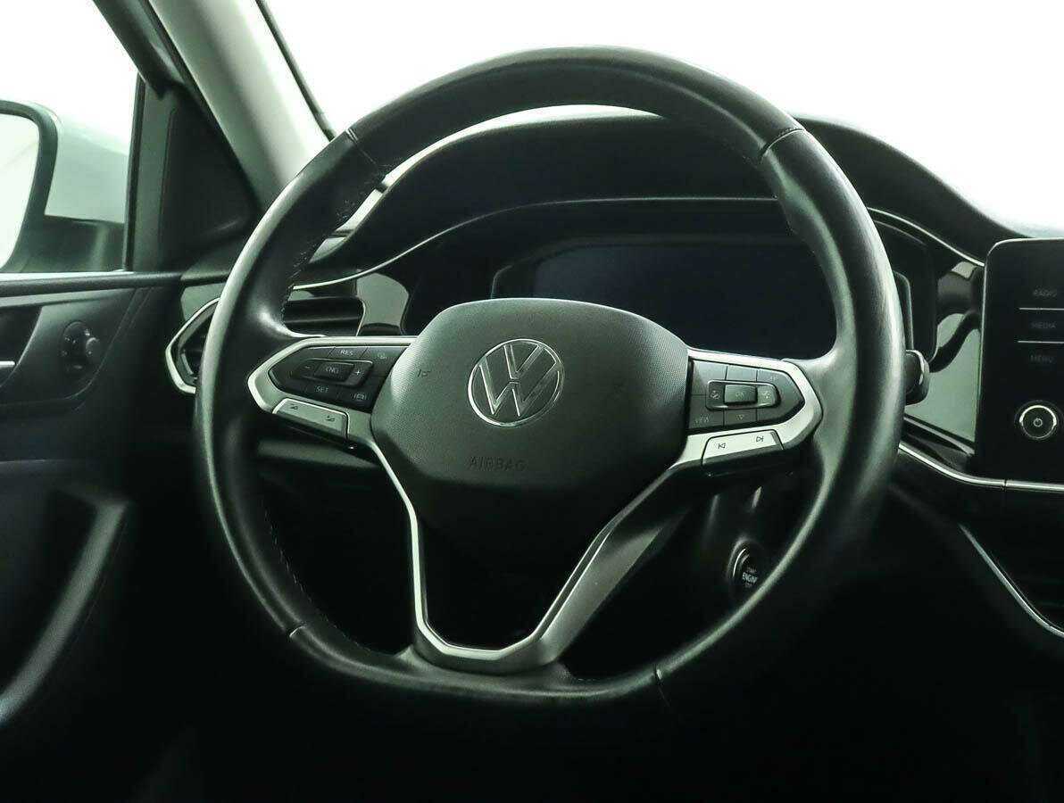 Volkswagen Polo б/у, 2021, Механическая. Фото: #17