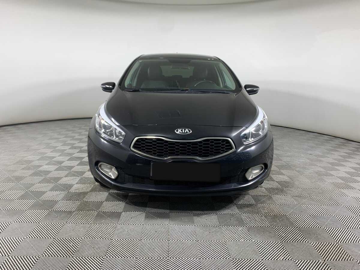 Kia Ceed б/у, 2014, Автоматическая. Фото: #1