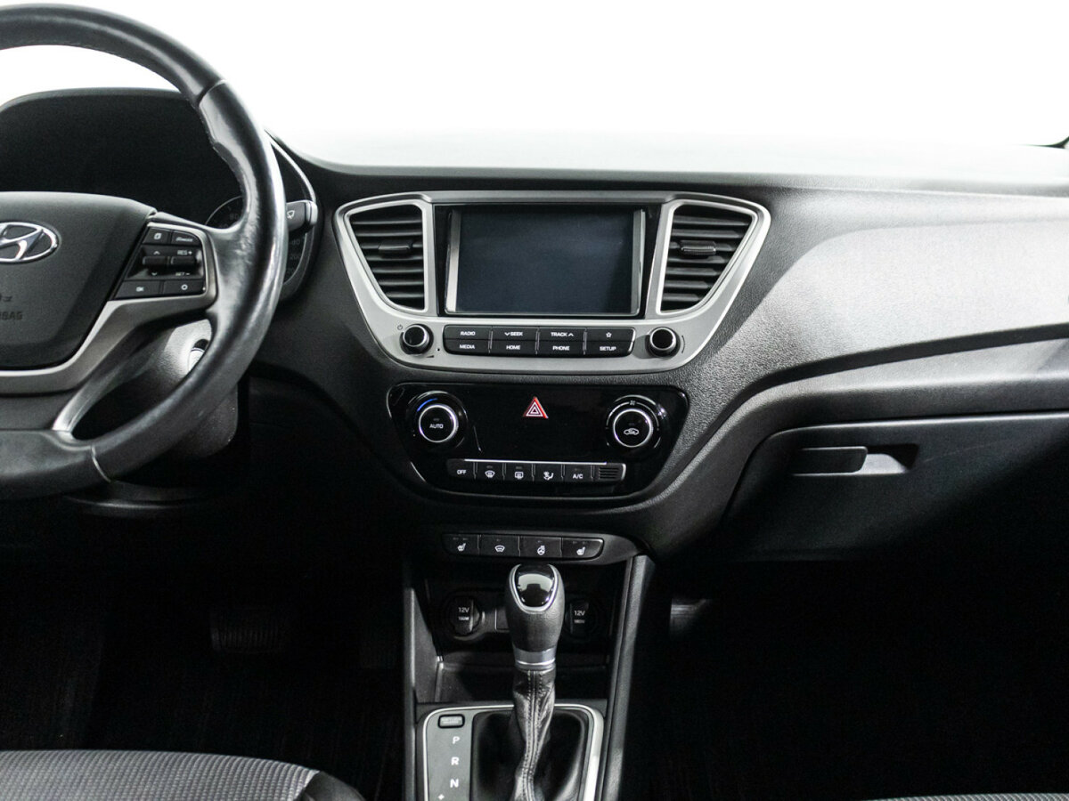 Hyundai Solaris б/у, 2019, Автоматическая. Фото: #13