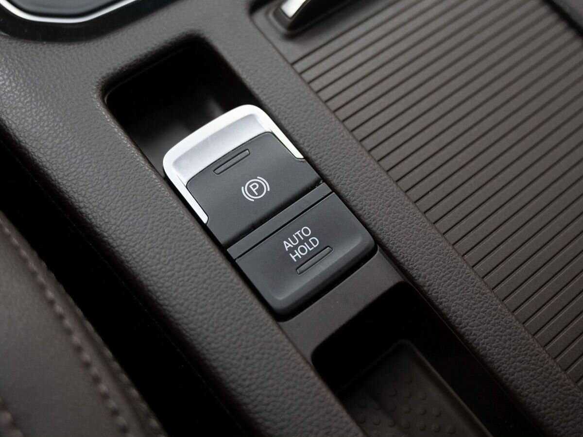 Volkswagen Passat б/у, 2016, Роботизированная. Фото: #21