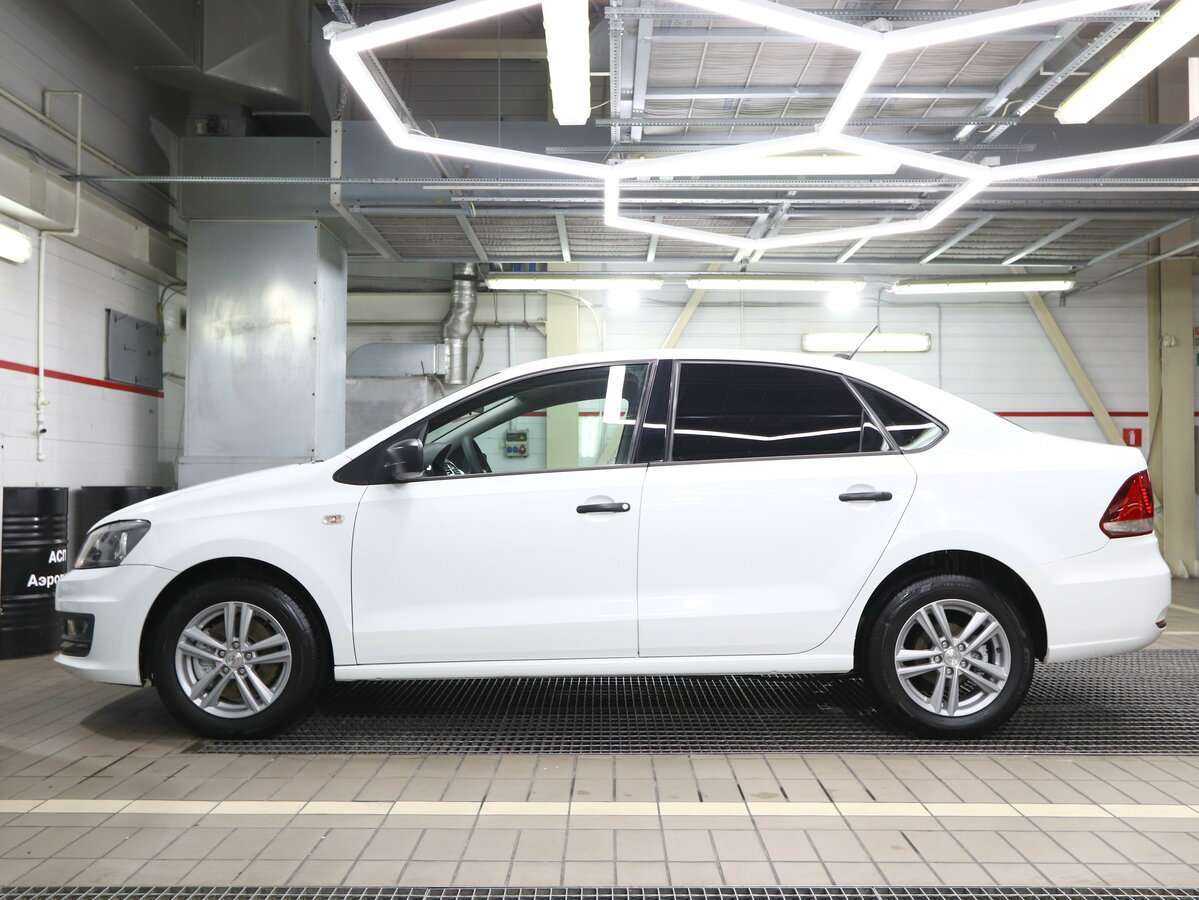 Volkswagen Polo б/у, 2017, Автоматическая. Фото: #5