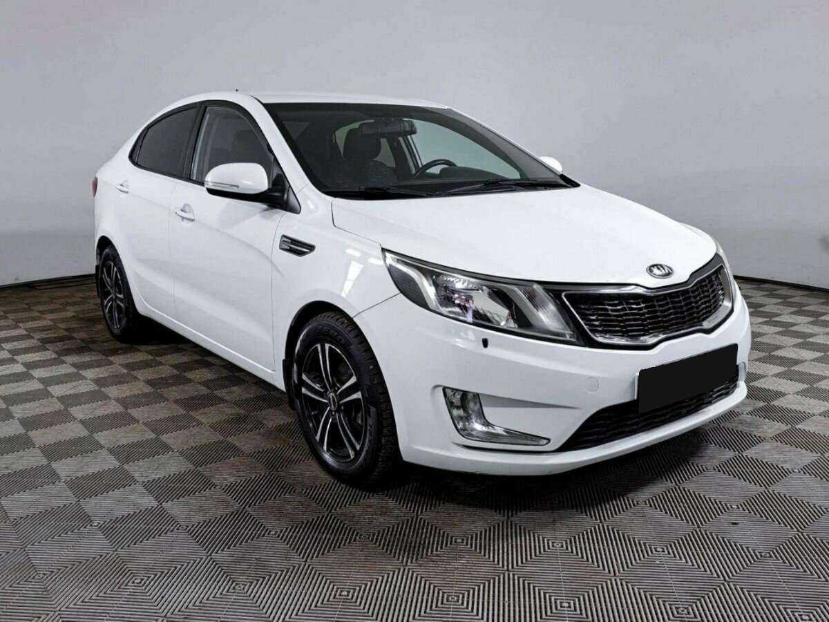 Kia Rio б/у, 2014, Автоматическая. Фото: #2