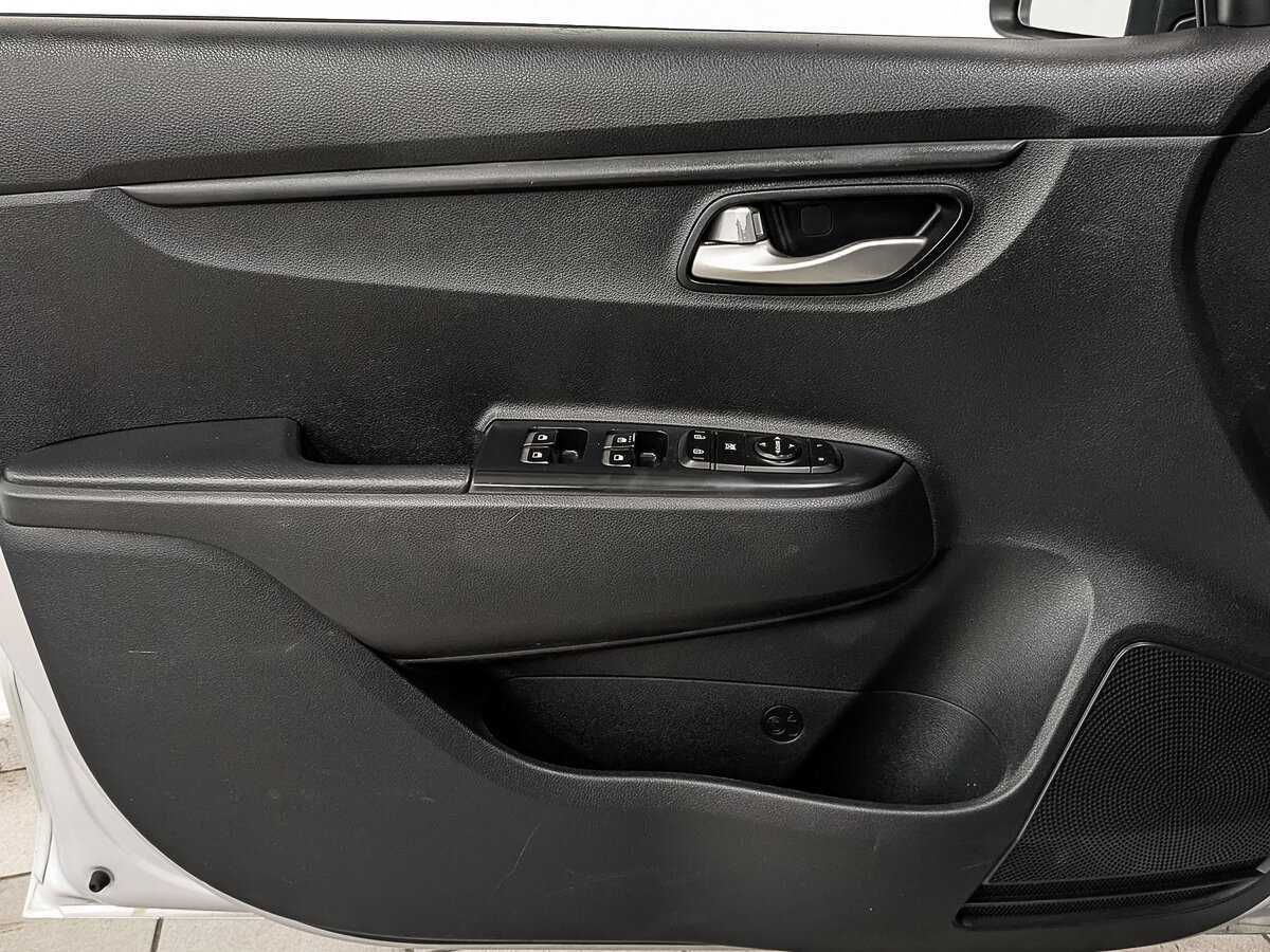 Kia Rio б/у, 2020, Автоматическая. Фото: #18