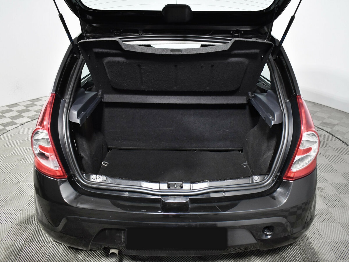 Renault Sandero б/у, 2014, Механическая. Фото: #17