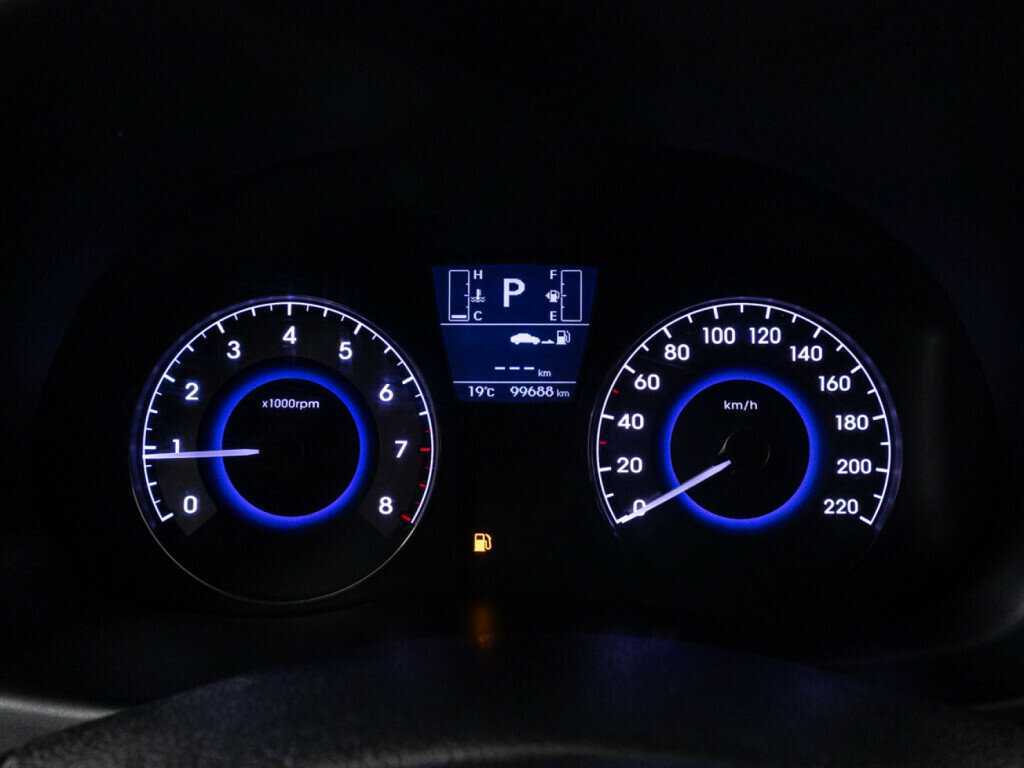 Hyundai Solaris б/у, 2015, Автоматическая. Фото: #11