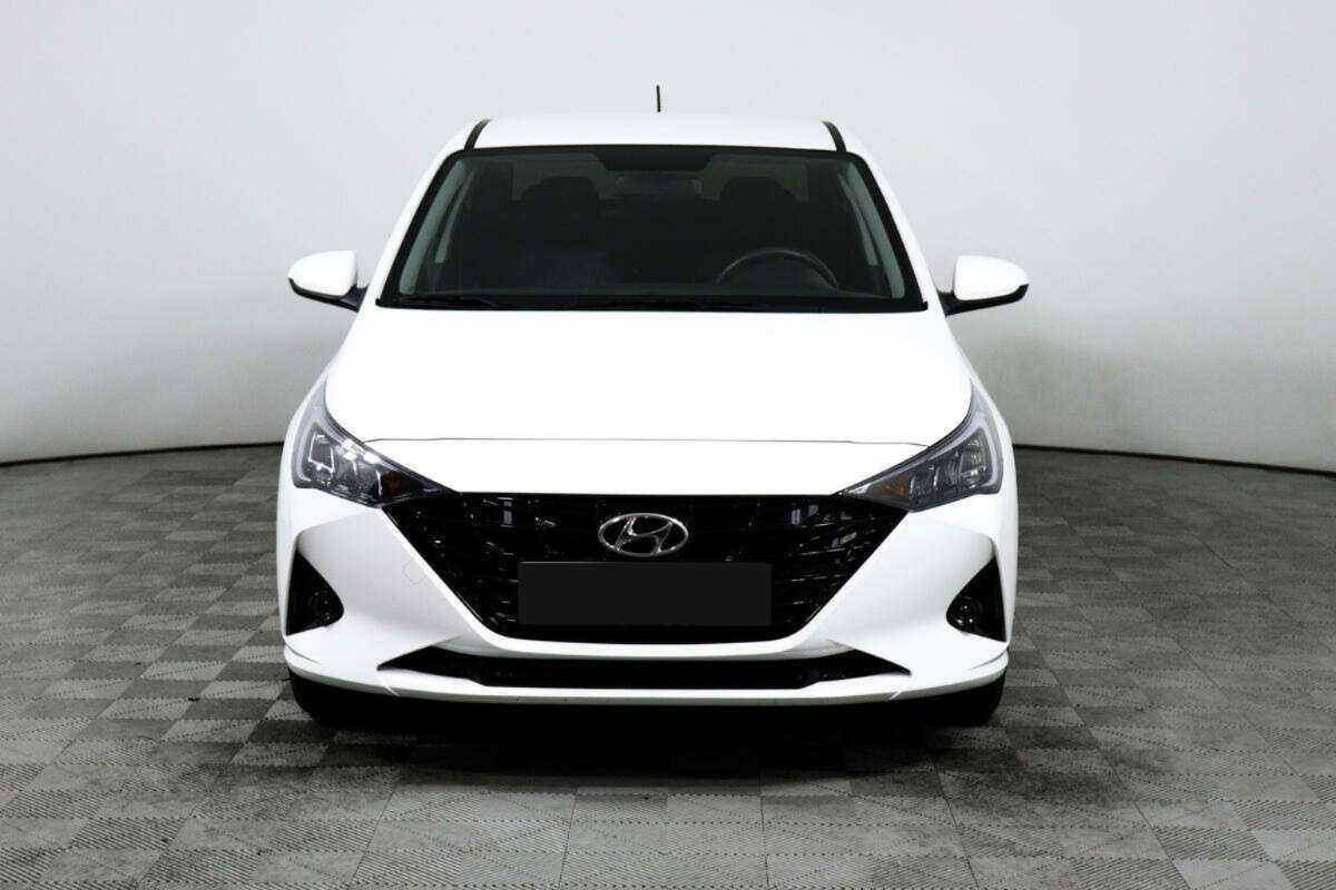 Hyundai Solaris б/у, 2022, Автоматическая. Фото: #1