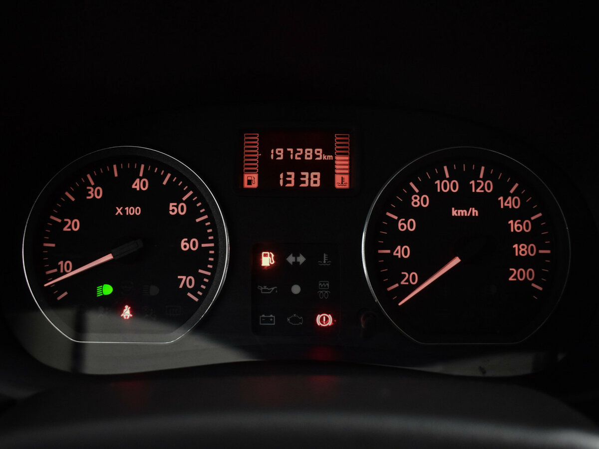 Renault Sandero б/у, 2014, Механическая. Фото: #18