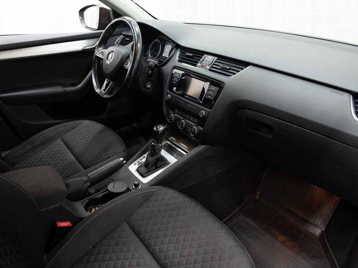 Skoda Octavia б/у, 2016, Роботизированная. Фото: #12