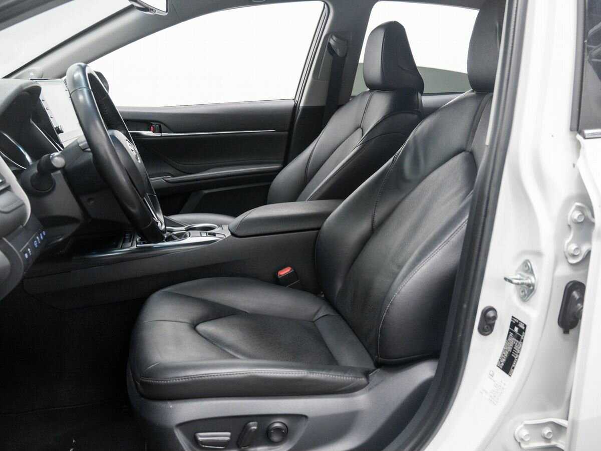 Toyota Camry б/у, 2022, Автоматическая. Фото: #14
