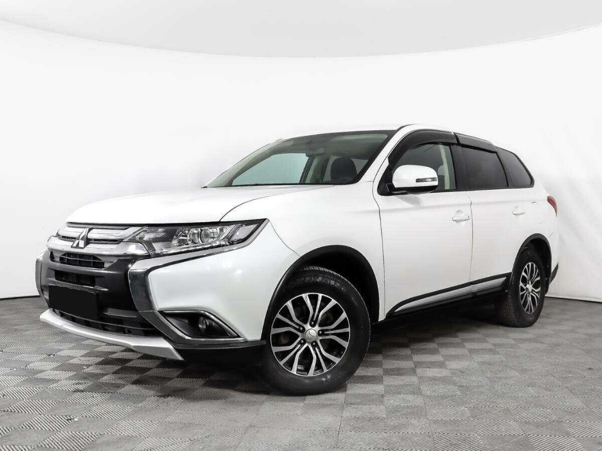 Mitsubishi Outlander б/у, 2016, Вариатор. Посмотреть фото