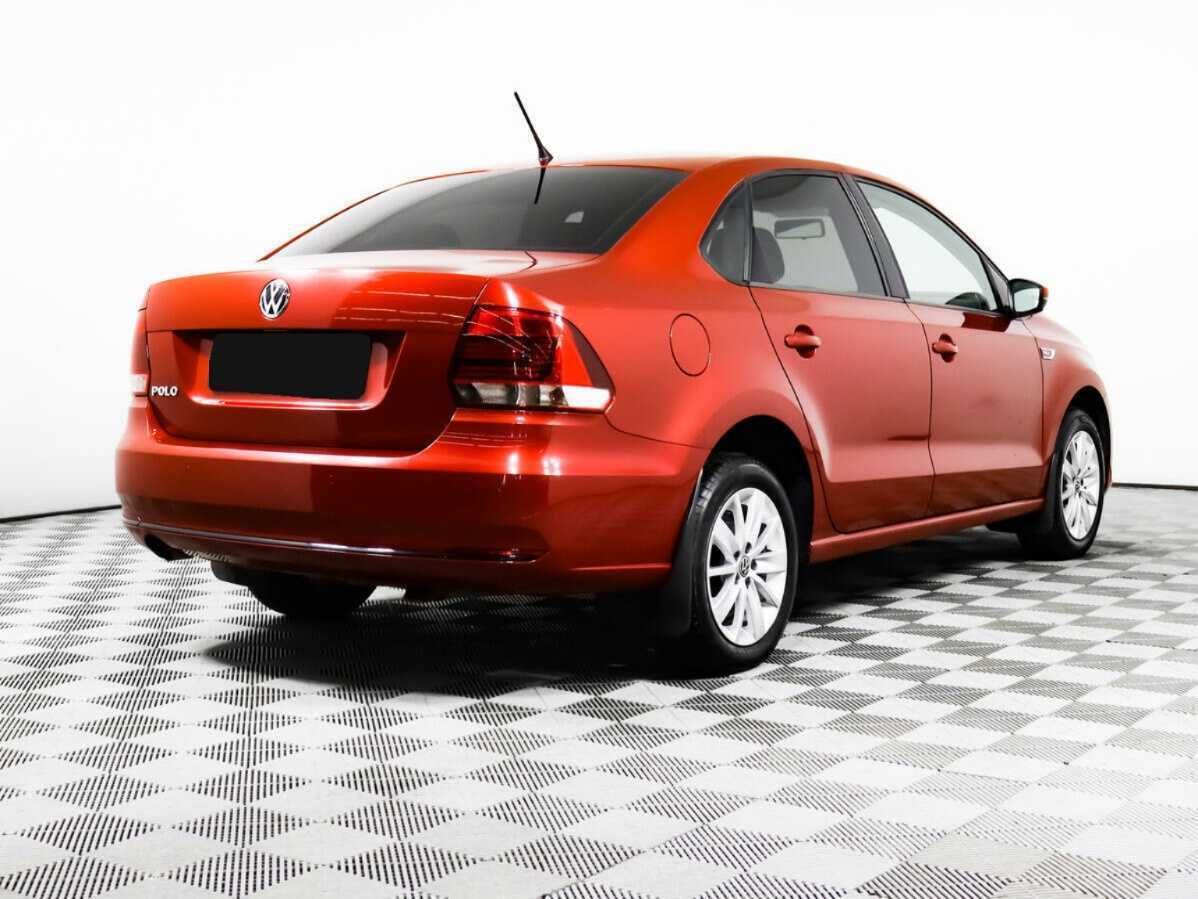Volkswagen Polo б/у, 2015, Автоматическая. Фото: #4