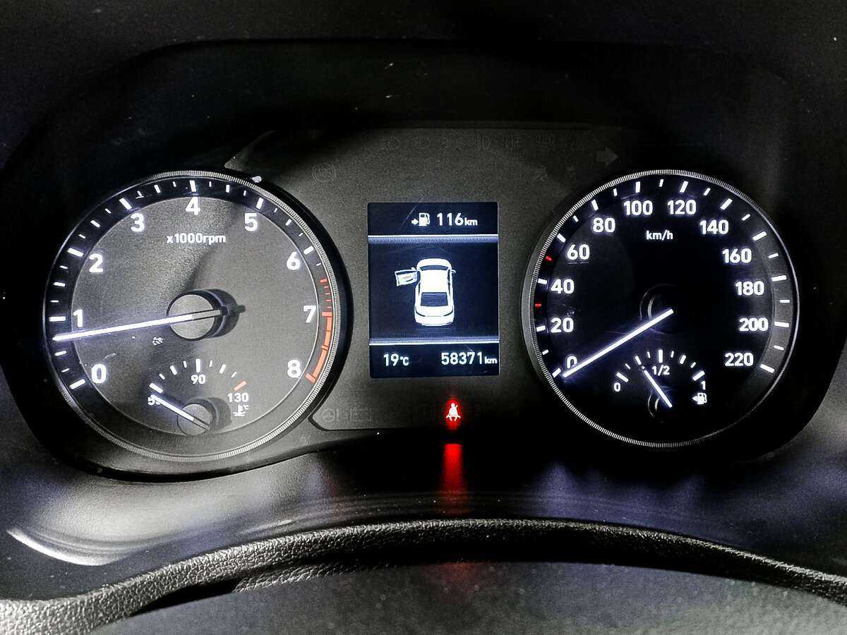 Hyundai Solaris б/у, 2019, Механическая. Фото: #10