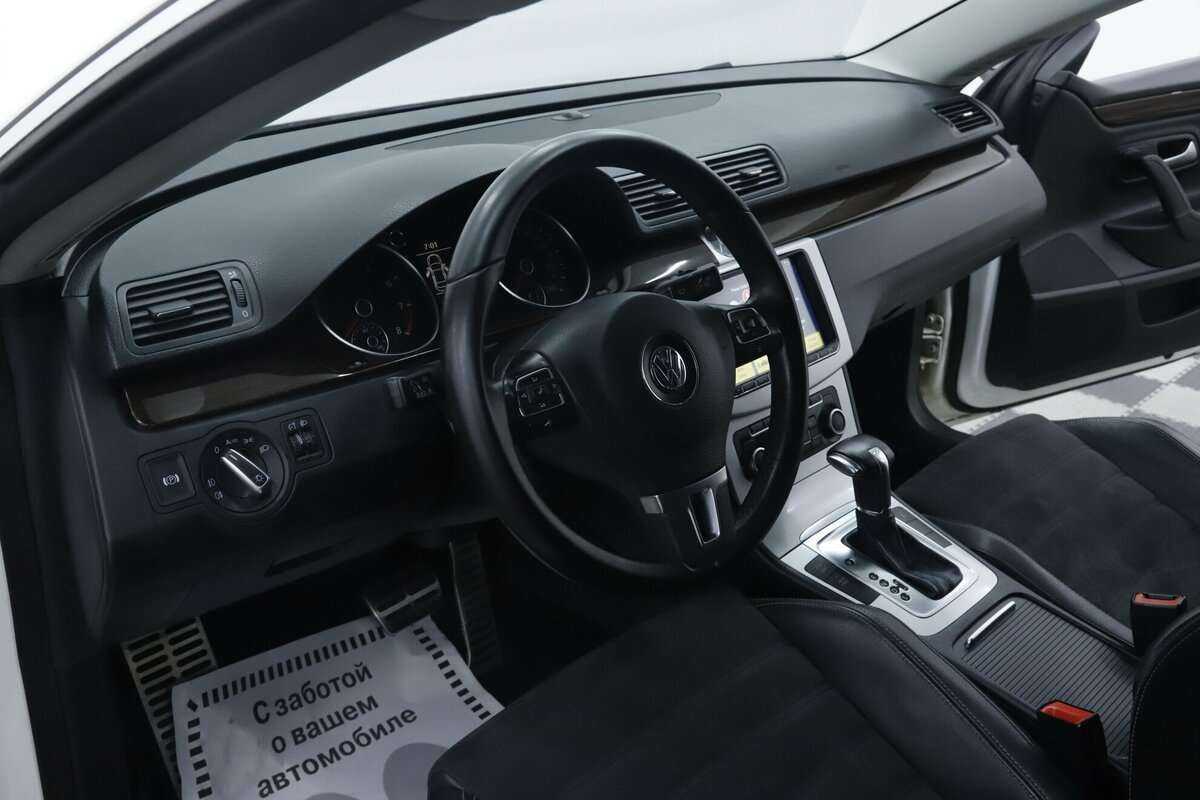 Volkswagen Passat CC б/у, 2012, Роботизированная. Фото: #7