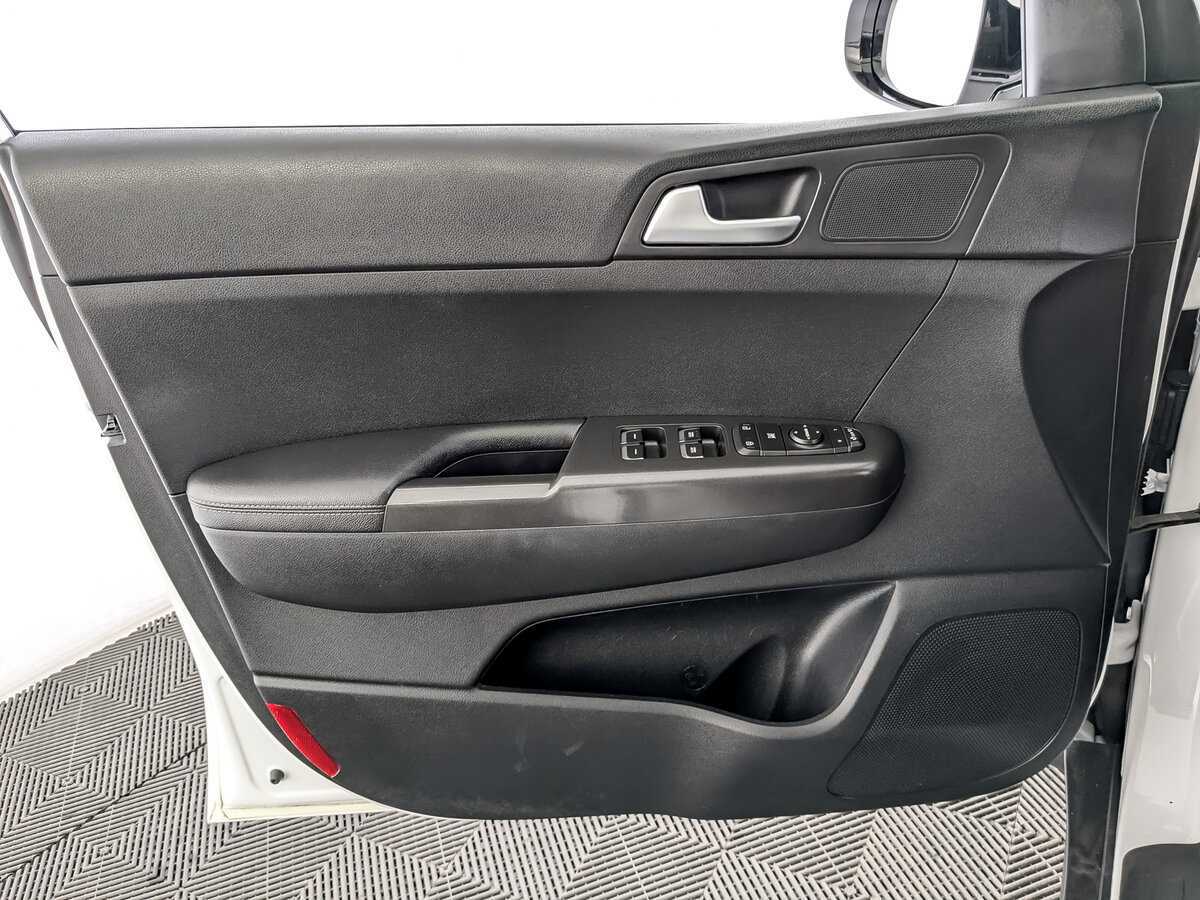 Kia Sportage б/у, 2018, Автоматическая. Фото: #16