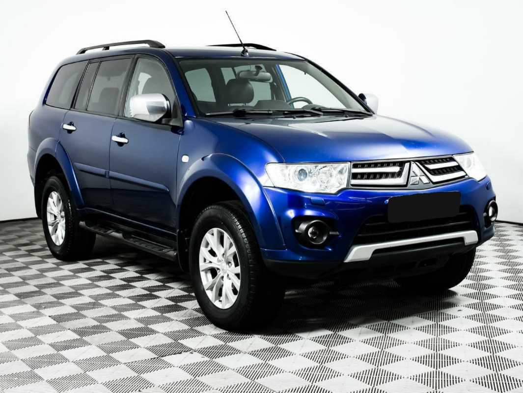 Mitsubishi Pajero Sport б/у, 2014, Автоматическая. Фото: #2