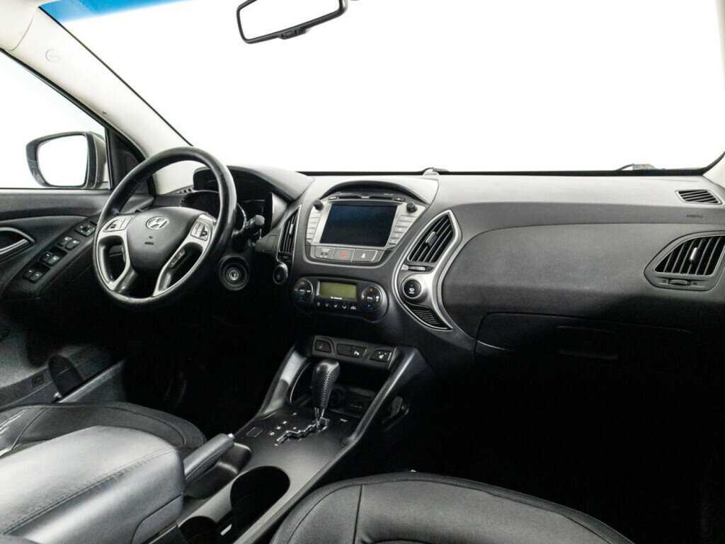 Hyundai ix35 б/у, 2013, Автоматическая. Фото: #8